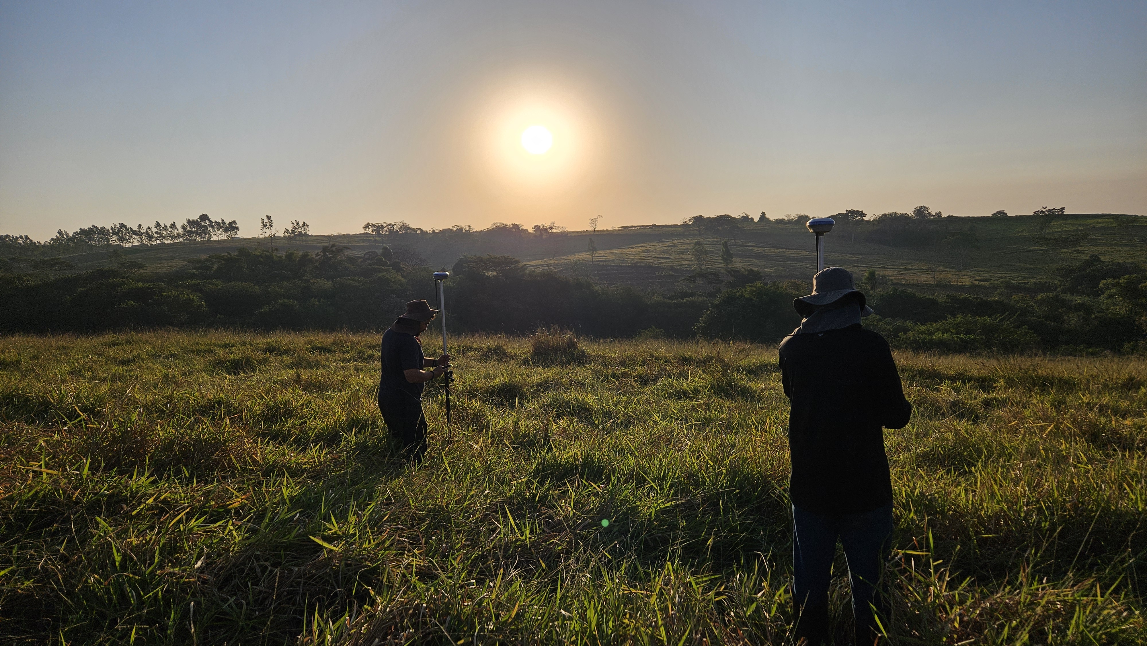 Trabalho de campo com estação total